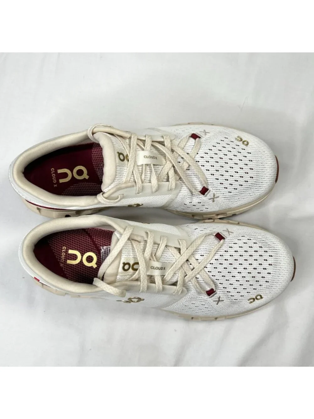 On Cloud X 4 Sneakers Limited Edition White Dark Red Trainers US Women's 9